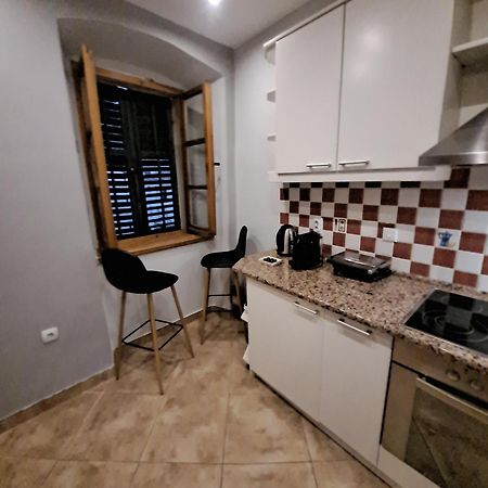 Cozy 2 Bedroom Apartment In Antique Bizanti Palace Kotor Buitenkant foto
