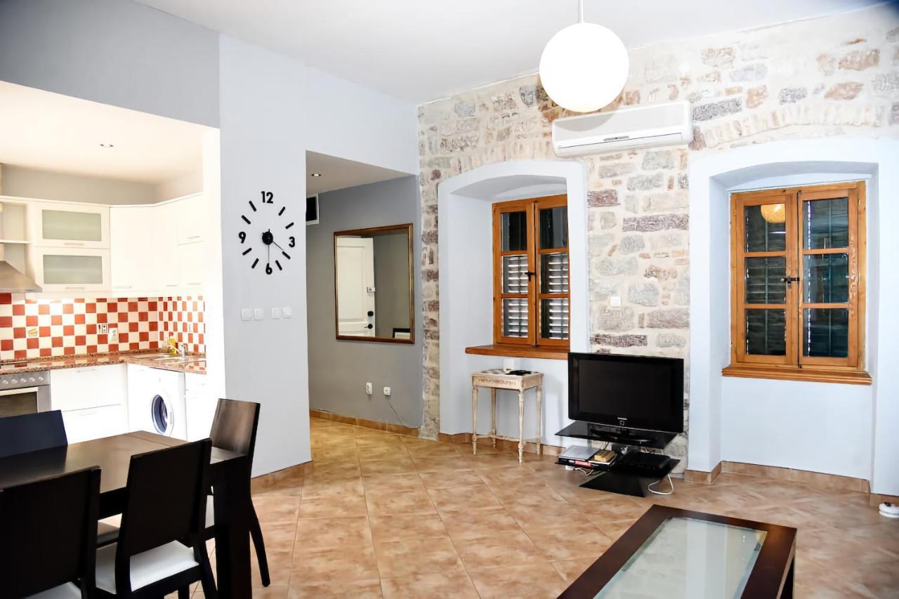 Cozy 2 Bedroom Apartment In Antique Bizanti Palace Kotor Buitenkant foto