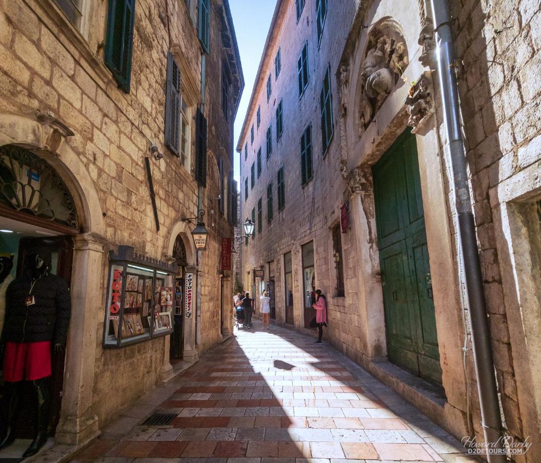 Cozy 2 Bedroom Apartment In Antique Bizanti Palace Kotor Buitenkant foto